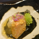 日本料理 みや  - 26年3月　桜チップスモークの鰈、鮟肝　酢橘ジュレ