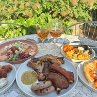 TOOTH TOOTH GARDEN RESTAURANT - 