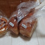 食ぱんの店 春夏＋秋冬 - 色々食べて最近はこの２種に落ち着いてきた