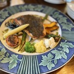 トラットリア ナトゥーラ - グリル野菜の焼き具合が絶品！ソースも絡まります