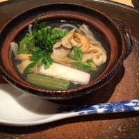 分とく山 - お吸い物　春の香り野菜とお蕎麦の様な麺が斬新