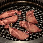 京の焼肉処 弘 - 