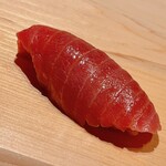 すが弥 - 背ビレ下。別名、別れ身です