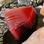 すが弥 - のぼり鰹です。これはネギおかかと山ワサビの薬味が合う