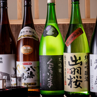 自家製ドリンクや料理と相性のよい日本酒も種類豊富に取り揃え！