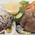 野菜とお鍋と揚げもんと とまり木432” - ローストポークBOX