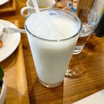 カレー&糀ダイニング 空とぶぞう - ラッシー