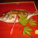Azabu Kyuutarou - 鯛の塩焼き