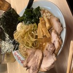 ラーショマルミャー 王子店 - １５００円のスペシャルラーメン！美味しい！チャーシューもいっぱい