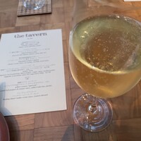 ザ タヴァン グリル＆ラウンジ - 