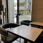 シェ・シバタ - 