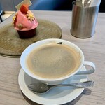 シェ・シバタ - 