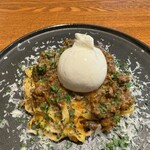 アランチャ - ブラータチーズとアランチャのボロネーゼ 