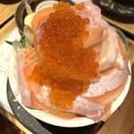 シハチ鮮魚店 - 