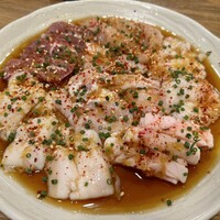 炭火焼肉ホルモン うしごろ 中目黒店 - 
