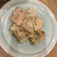 炭火焼肉ホルモン うしごろ 中目黒店 - 