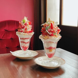 パーラートモミ_0