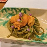 蕎麦割烹  倉田 - 最上早生 鮑肝ソース和え、海胆乗せて