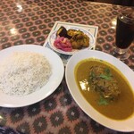 インド料理 パリワル - ババーン！(ボヨヨンボヨヨン)