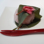 明徳　 - 桜餅アップ