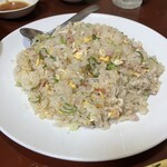 美食園 - 〆のカニチャーハン880円　満腹