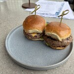 Tommy Bahama Restaurant, Bar & Store - 