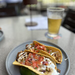 Tommy Bahama Restaurant, Bar & Store - 