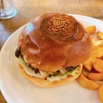 エルエーガレージ - 