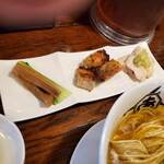 麺屋あごすけ - 鳥塩上湯麺のトッピング