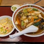 餃子の王様 龍吟 - 