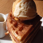 カフェ・ヴィヴモン・ディモンシュ - 