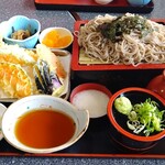 めん処 きりしま茶屋 - 天ぷらざるセット(麺大盛り)