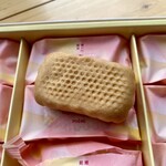 母恵夢本舗 - 5~6センチ程の大きさ