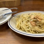 トラットリアモッチ - ニンニクモリモリペペロンチーノ