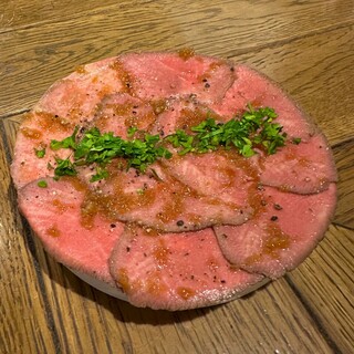 こだわりの創作料理が多数！季節限定メニューもご用意してます！
