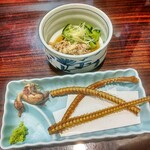 うなぎ 魚政 - 鰻の酢の物、骨煎餅