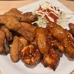 둘둘치킨 - 料理写真:フライドチキンヤンニョムチキン
(ﾊｰﾌ&ﾊｰﾌ)21,000won