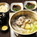 韓国料理 メチュリ - タッカンマリ