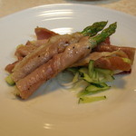 軽井沢 ステーキ＆ハンバーグ ASAMA - アスパラガスのソテー生ハム巻500円