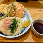 讃岐うどん　志成 - 『野菜天ぶっかけうどん』930円