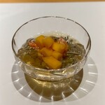 みえ田 - 北海島海老　蓴菜　マンゴー　土佐酢のジュレ