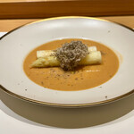 みえ田 - 赤木さんのホワイトアスパラ　海老のビスク　サマートリュフ