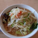 麺食堂 近江 - 野菜たっぷりタンメン大盛