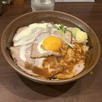 麺屋 くまがい - ロースト肉油そば