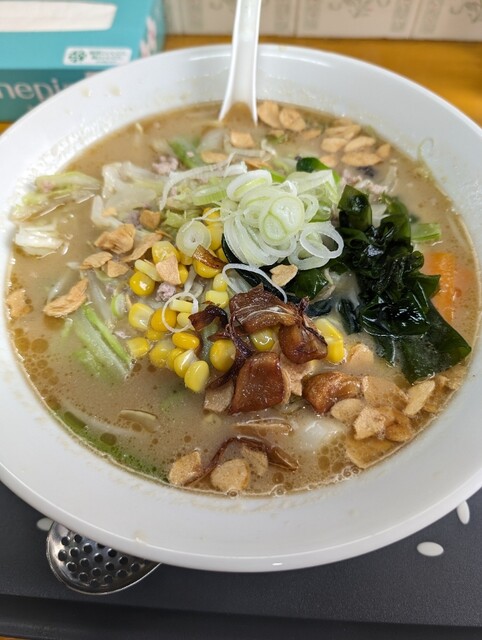 産直食堂 - 聖愛中高前（食堂）の写真