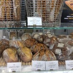 リベルテ・パティスリー・ブーランジェリー - 