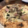 Trattoria e Pizzeria De salita 赤坂