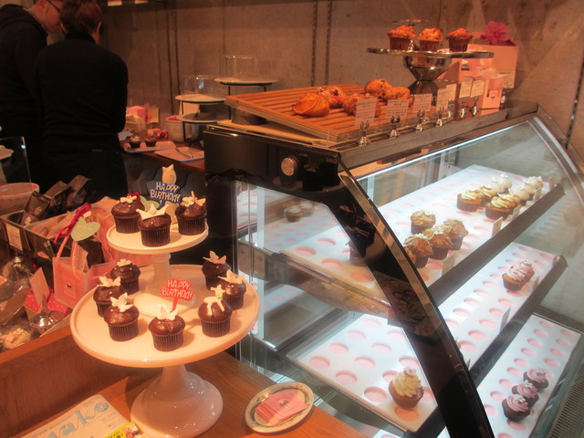 ニューヨークカップケーキ 下北沢店 下北沢 スイーツ その他 食べログ