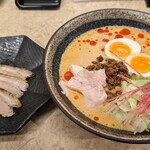 濃厚担担麺 BaFIT - 