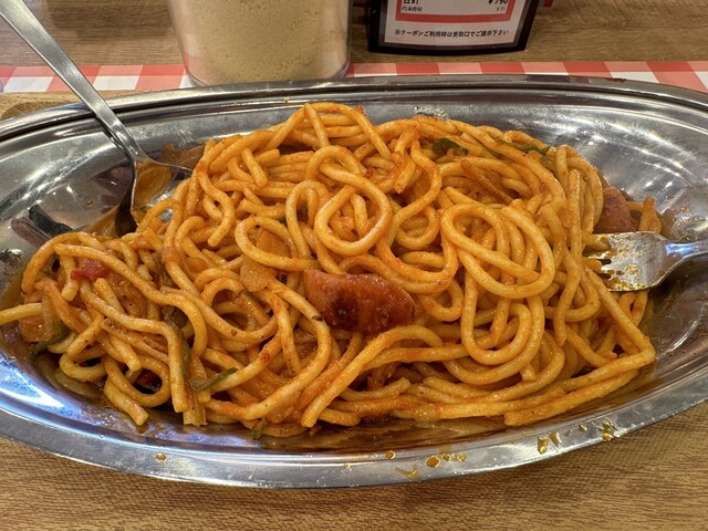 ランチ研究】ナポリタン（メガ・600g）890円』by テッシー2